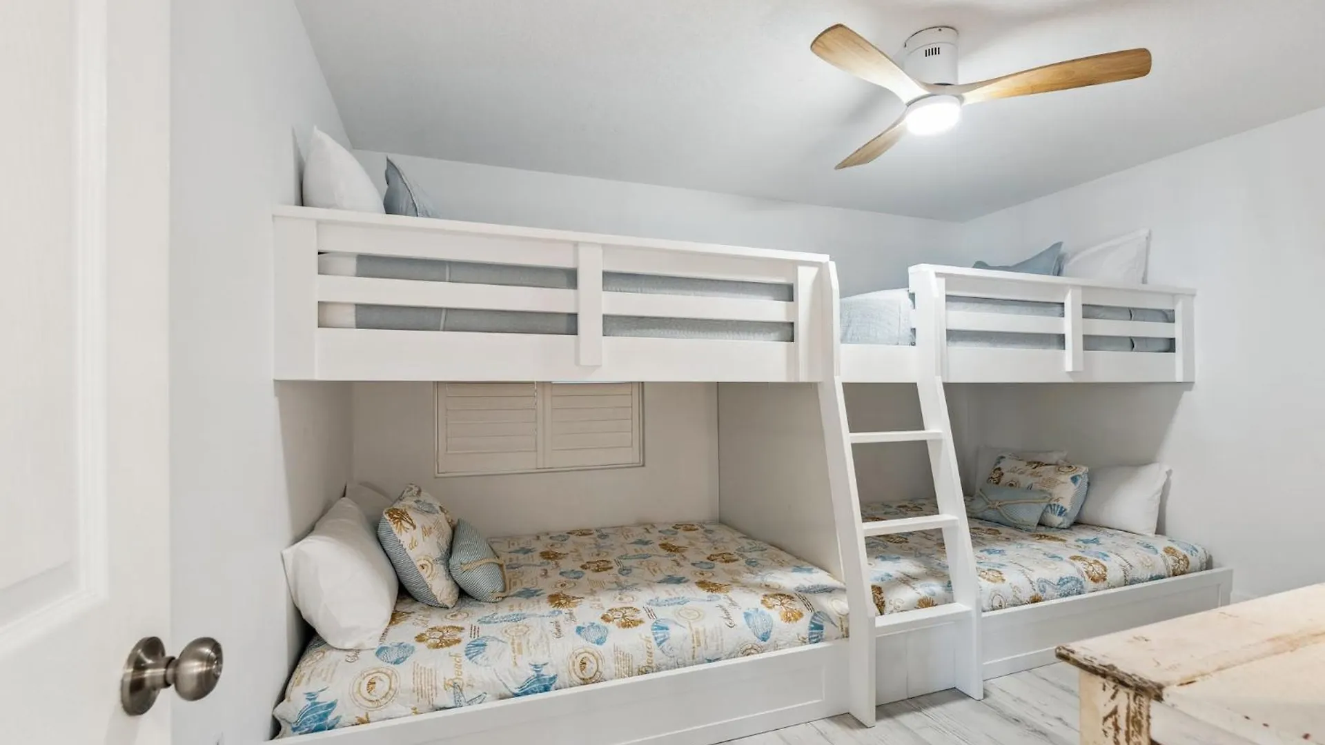Watercrest 408 - 2Br 2Ba - Emerald Gulf Paradise Panama City Beach Apartment